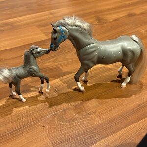 Grand Champion Grey Mare and Foal set